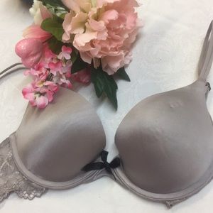 Victoria's Secret bra
